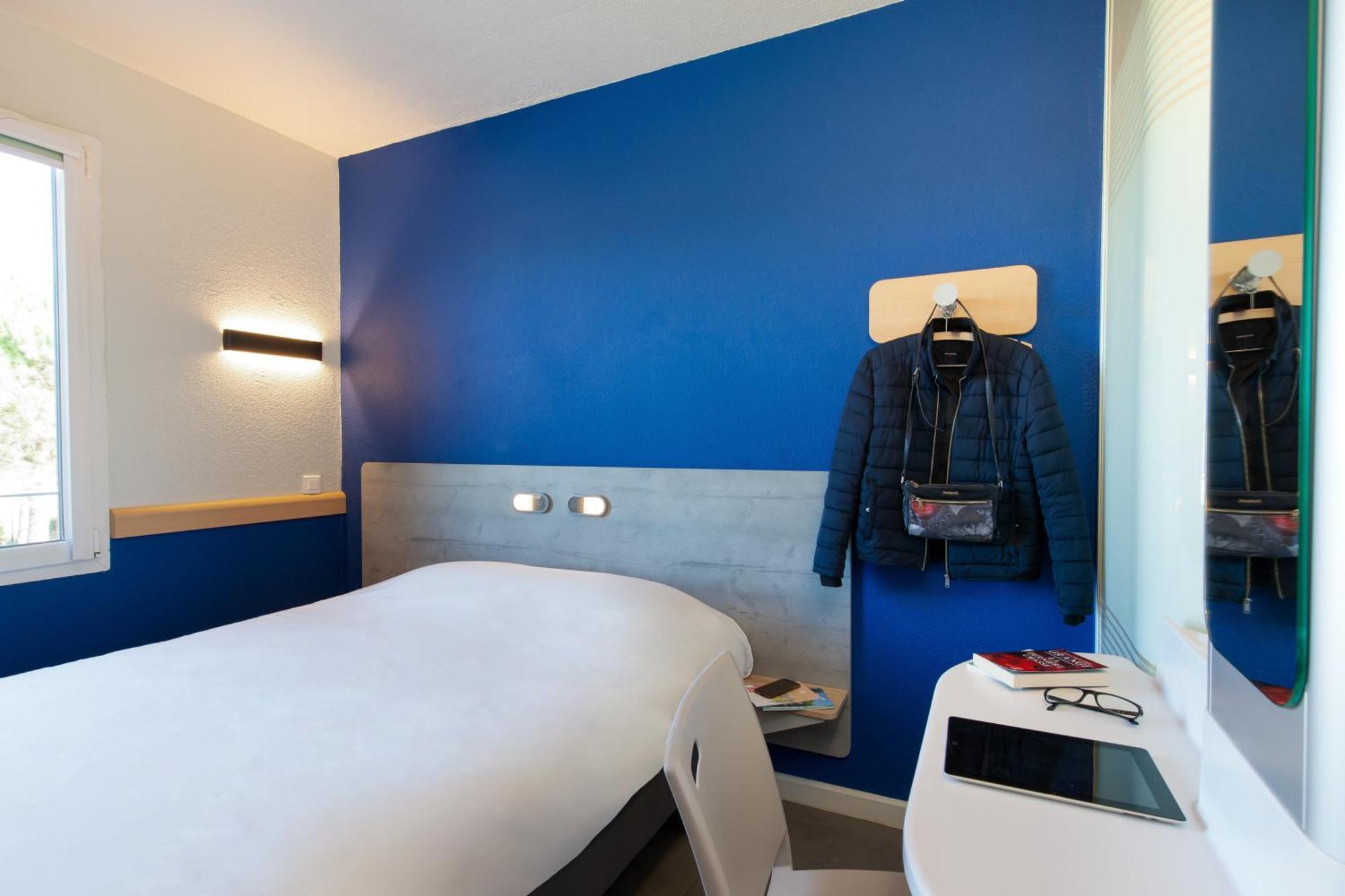 Ibis Budget Saint-Maximin エクステリア 写真
