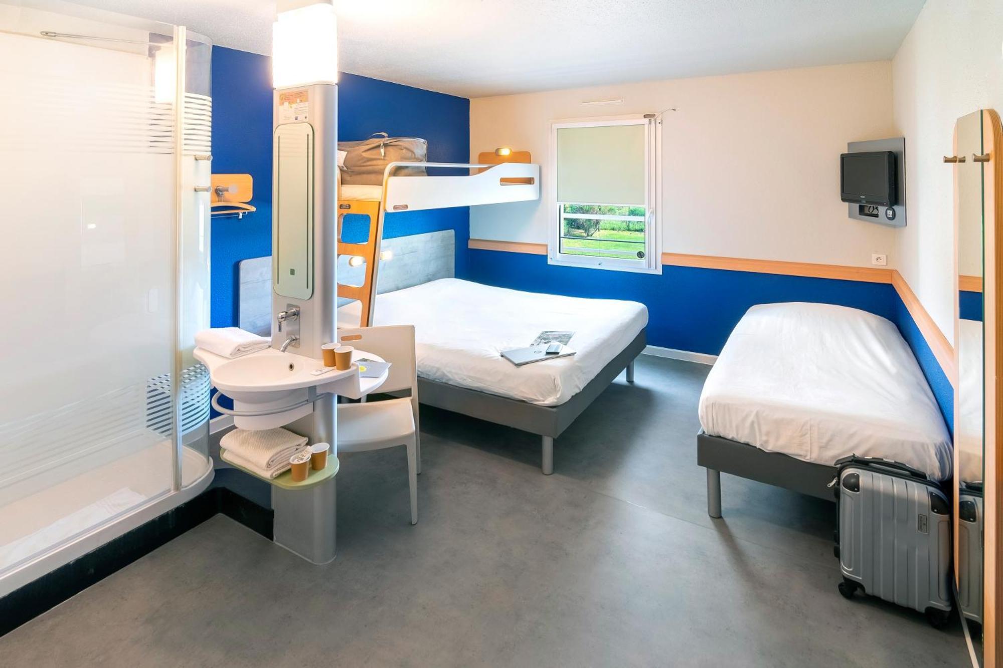 Ibis Budget Saint-Maximin エクステリア 写真