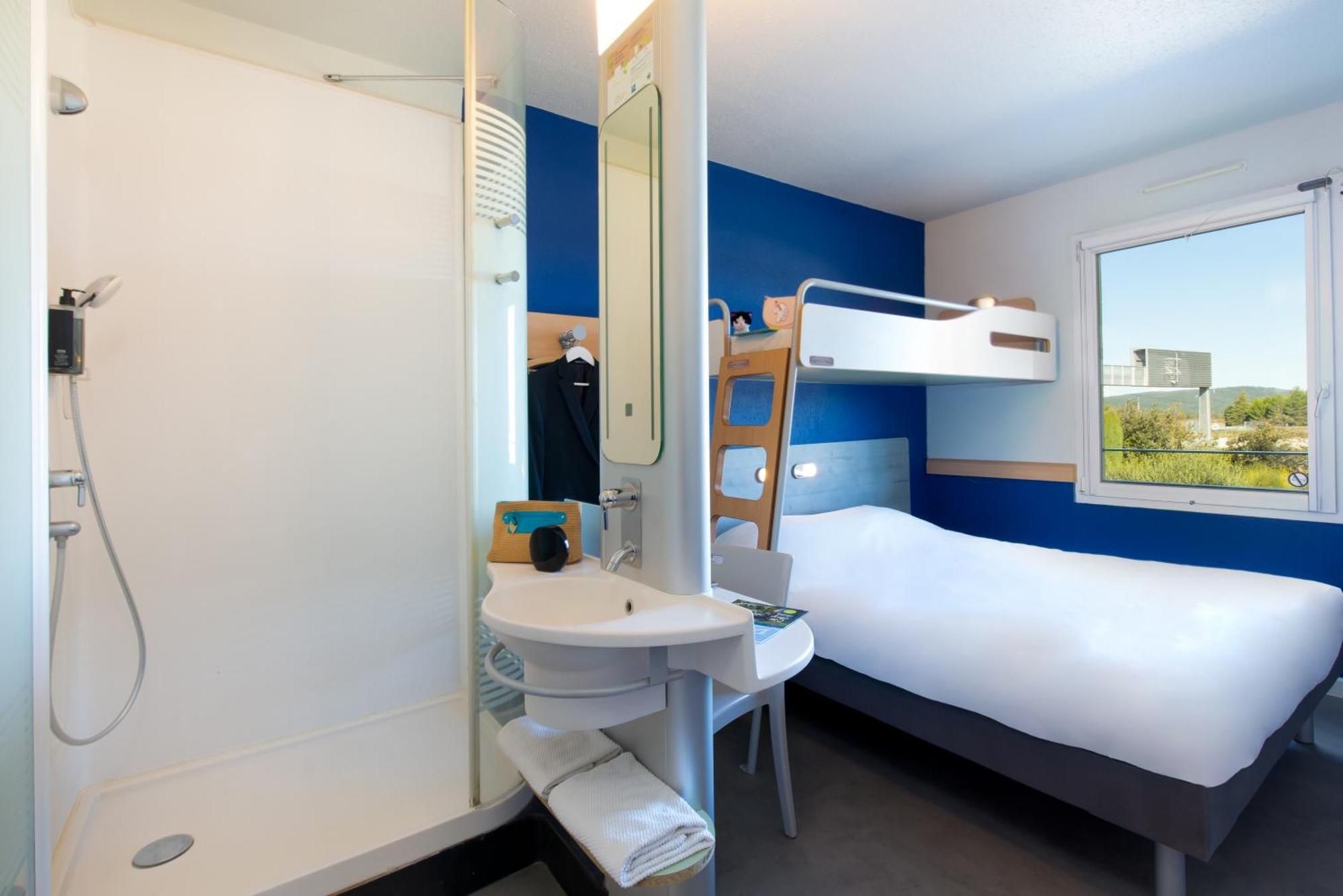 Ibis Budget Saint-Maximin エクステリア 写真